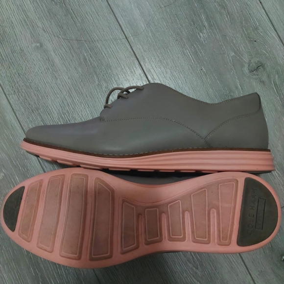 Cole Haan Original Grand Plain Oxford 8.5W - Picture 2 of 3